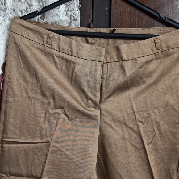 Annabelle Khaki Cotton Trousers - Picture 3 of 4